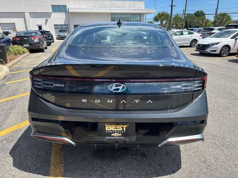 Used 2025 Hyundai Sonata SEL FWD image 7
