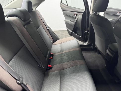 Used 2017 Toyota Corolla LE image 47