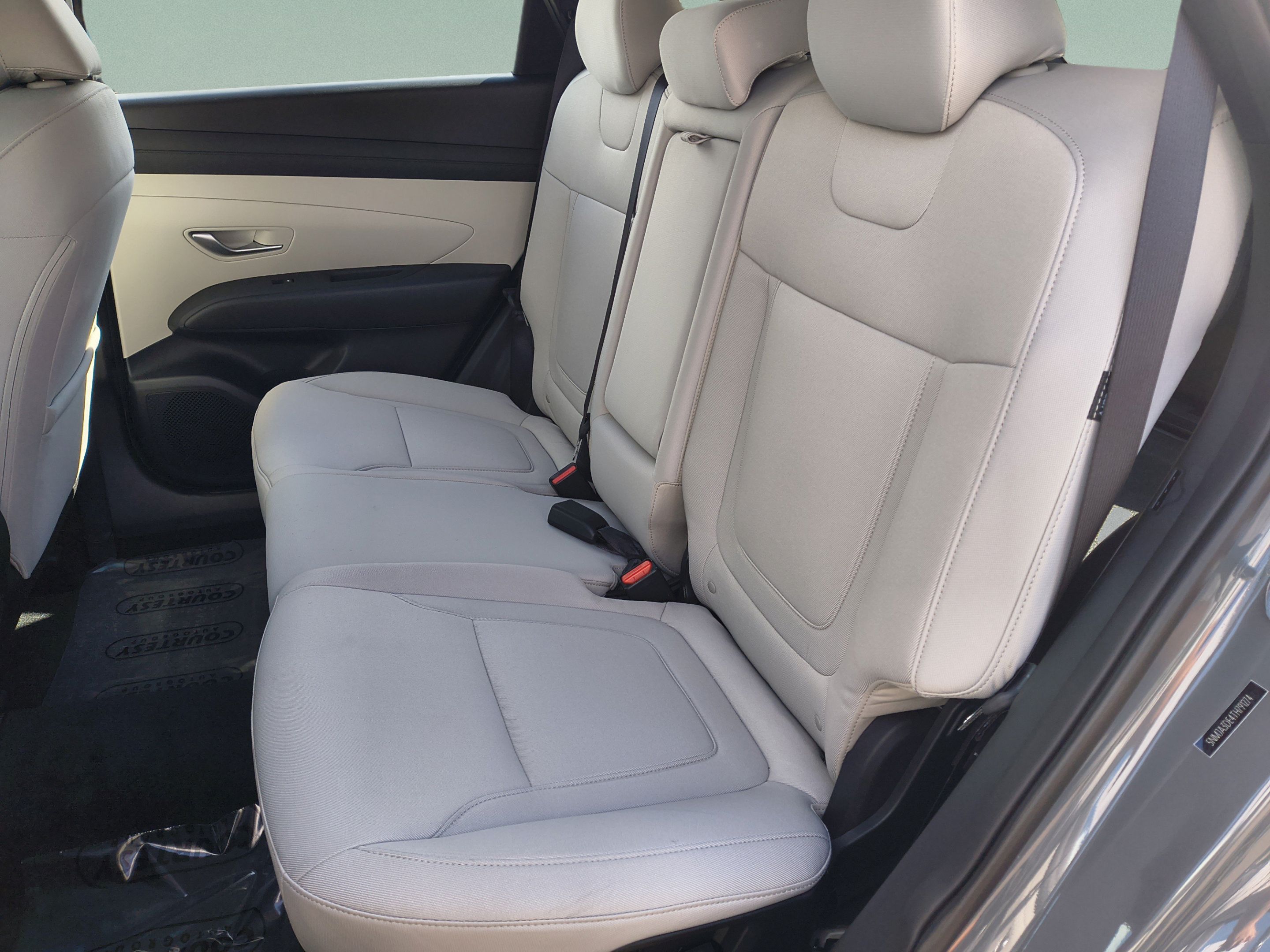 New 2026 Hyundai Tucson SE FWD image 16