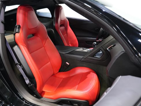 Used 2014 Chevrolet Corvette Stingray Coupe RWD image 27