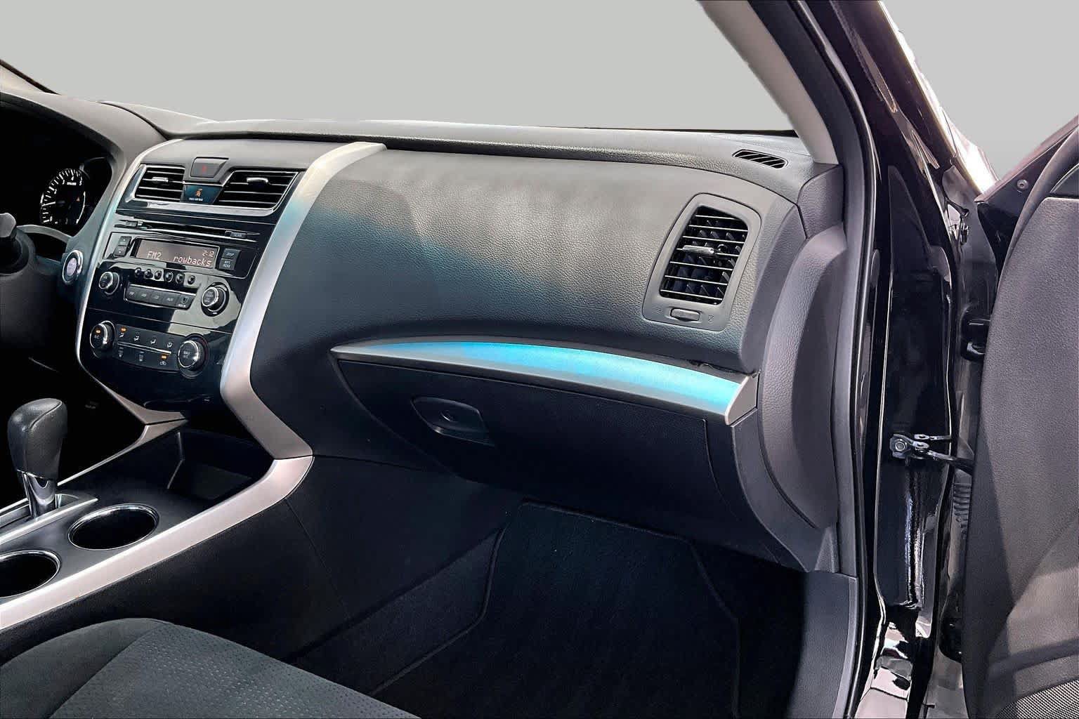 Used 2015 Nissan Altima 2.5 S w/ Power Driver Seat Package FWD image 19