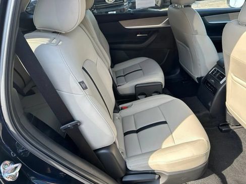 Used 2025 MAZDA CX-90 Plug-In Hybrid w/ Preferred AWD/4WD image 10