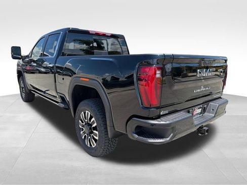 New 2026 GMC Sierra 2500 Denali Ultimate AWD/4WD image 5