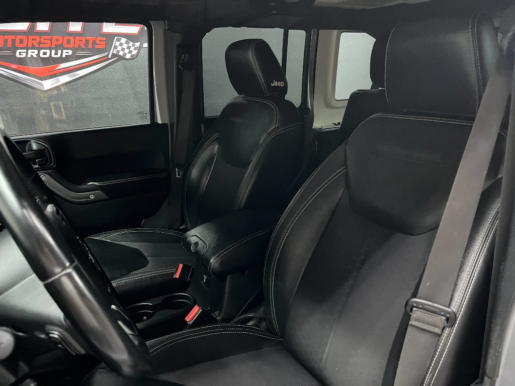 Used 2017 Jeep Wrangler Unlimited Sport AWD/4WD image 6