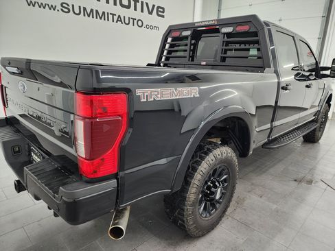 Used 2022 Ford F250 Lariat w/ Tremor Off-Road Package AWD/4WD image 4