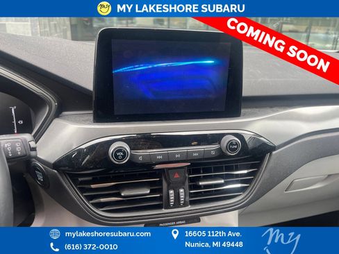 Used 2023 Ford Escape Active AWD/4WD image 9