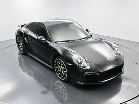 Used 2014 Porsche 911 Turbo S image 41