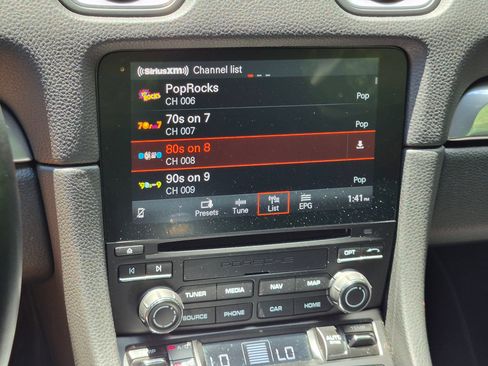 Certified 2020 Porsche 718 Cayman RWD image 14