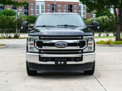 Used 2022 Ford F350 XLT AWD/4WD image 4