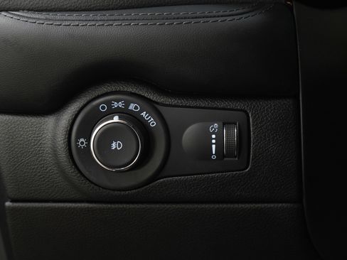 Used 2021 Dodge Durango GT image 26