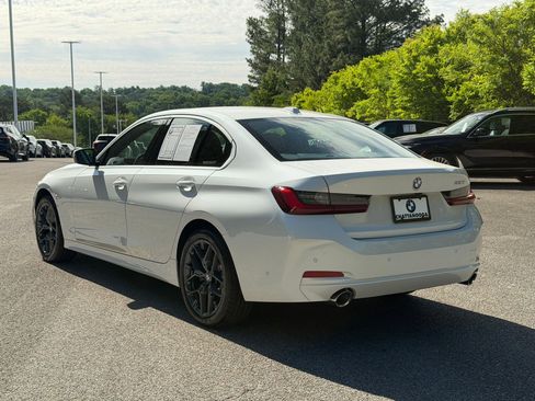 Used 2025 BMW 330i Sedan RWD image 3