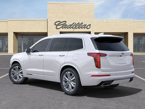 New 2025 Cadillac XT6 Premium Luxury image 3