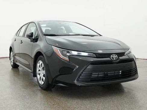 New 2026 Toyota Corolla LE FWD image 30