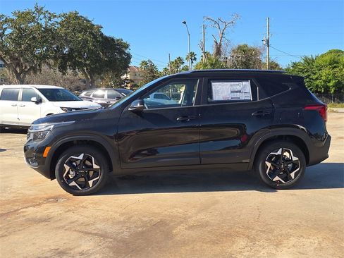 New 2026 Kia Seltos S image 5