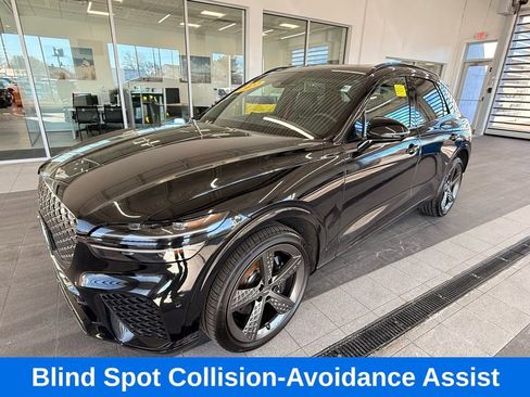 Used 2022 Genesis GV70 3.5T Sport w/ Sport Prestige Package image 3