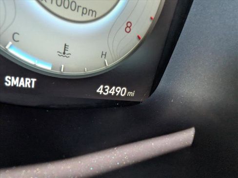 Certified 2022 Hyundai Santa Fe Limited image 37