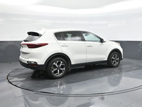Used 2020 Kia Sportage LX FWD image 15