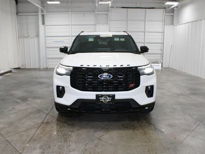 New 2026 Ford Explorer ST w/ Sun And Sound Package