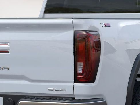 New 2026 GMC Sierra 3500 SLE w/ SLE Convenience Package AWD/4WD image 11