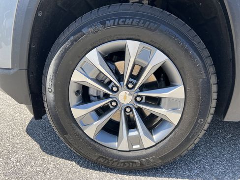 Used 2025 Chevrolet Equinox LT image 21