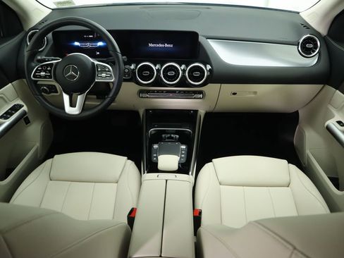 Certified 2023 Mercedes-Benz GLA 250 image 13