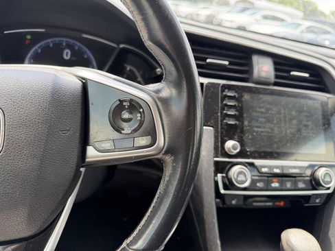 Used 2019 Honda Civic EX-L image 11