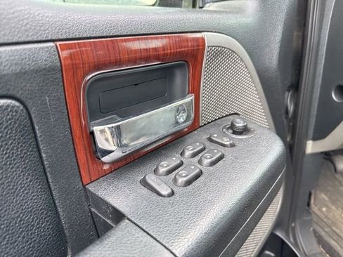 Used 2007 Ford F150 XLT image 11