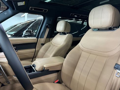 New 2026 Land Rover Range Rover Long Wheelbase SE AWD/4WD image 26