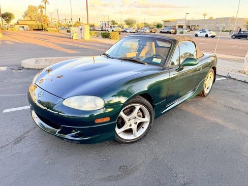 Used 2001 MAZDA MX-5 Miata LS image 1