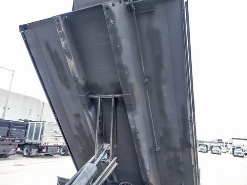 New 2024 Chevrolet Low Cab Forward image 12