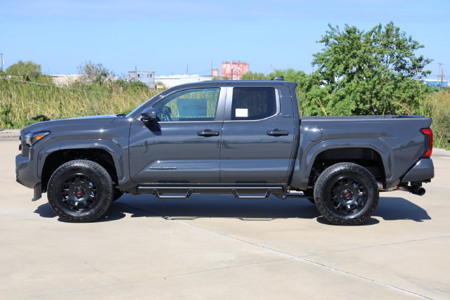 New 2026 Toyota Tacoma SR5 RWD image 5