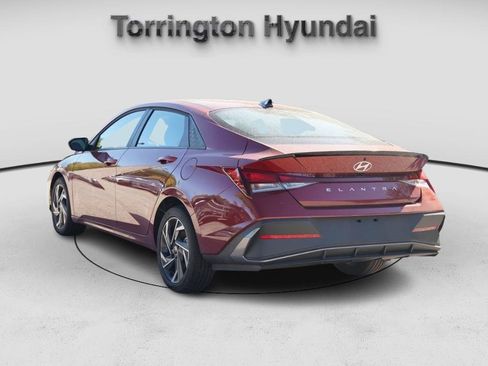 New 2025 Hyundai Elantra Sport image 5