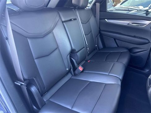 Used 2024 Cadillac XT5 Luxury image 25