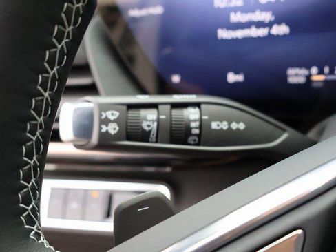 New 2025 Buick Envision Sport Touring image 32