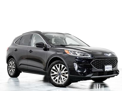 Certified 2020 Ford Escape Titanium w/ Titanium Premium Package 2.0