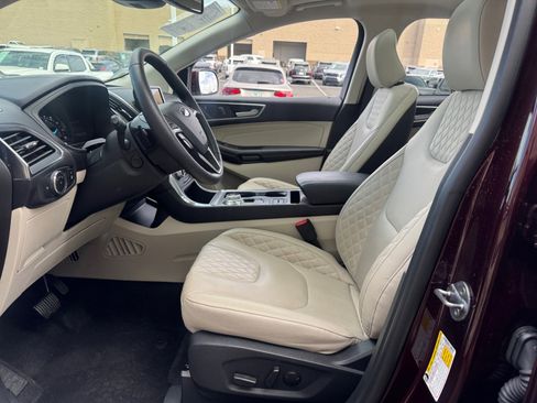 Used 2024 Ford Edge Titanium w/ Equipment Group 301A image 14
