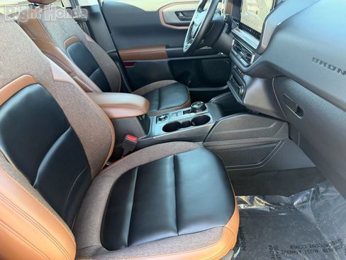 Used 2025 Ford Bronco Sport Outer Banks w/ Outer Banks Tech Package+ AWD/4WD image 13