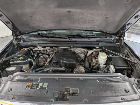 Used 2018 GMC Sierra 2500 SLT w/ Snow Plow Prep Package image 43