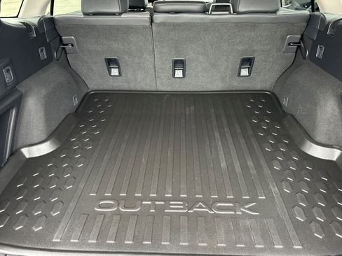 Used 2023 Subaru Outback Onyx Edition image 14