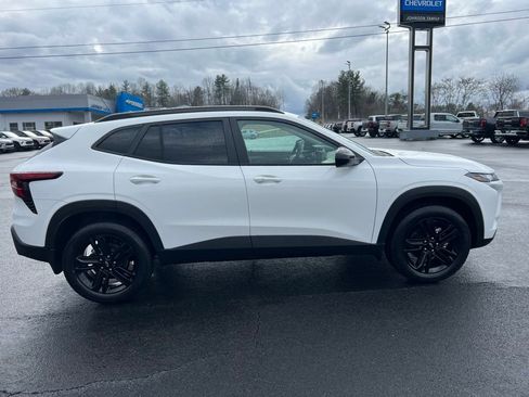 New 2026 Chevrolet Trax ACTIV w/ Driver Confidence Package image 8