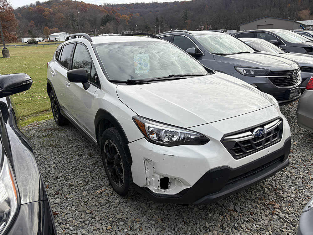 Used 2023 Subaru Crosstrek 2.0i AWD/4WD image 4