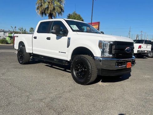 Used 2019 Ford F250 XL w/ Power Equipment Group image 21