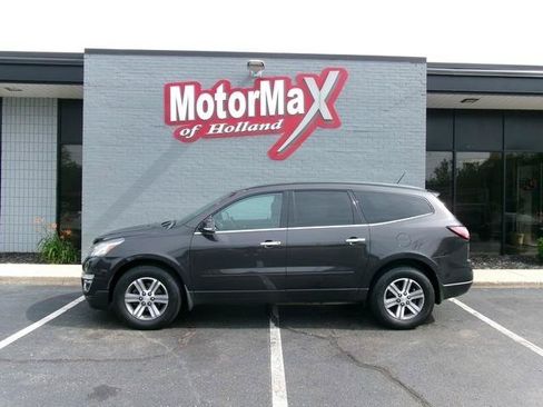 Used 2015 Chevrolet Traverse LT w/ Traveler's Package AWD/4WD image 1