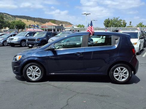 Used 2016 Chevrolet Sonic LT FWD image 4