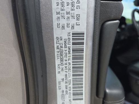 Used 2019 Jeep Grand Cherokee Limited w/ Luxury Group II RWD image 37