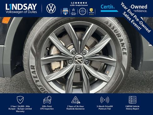 Certified 2022 Volkswagen Tiguan SE image 9