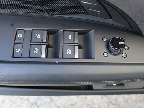 Used 2023 Audi e-tron GT Premium Plus w/ Performance Package image 45