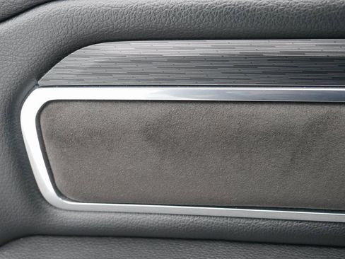 Used 2024 RAM 1500 Laramie image 29