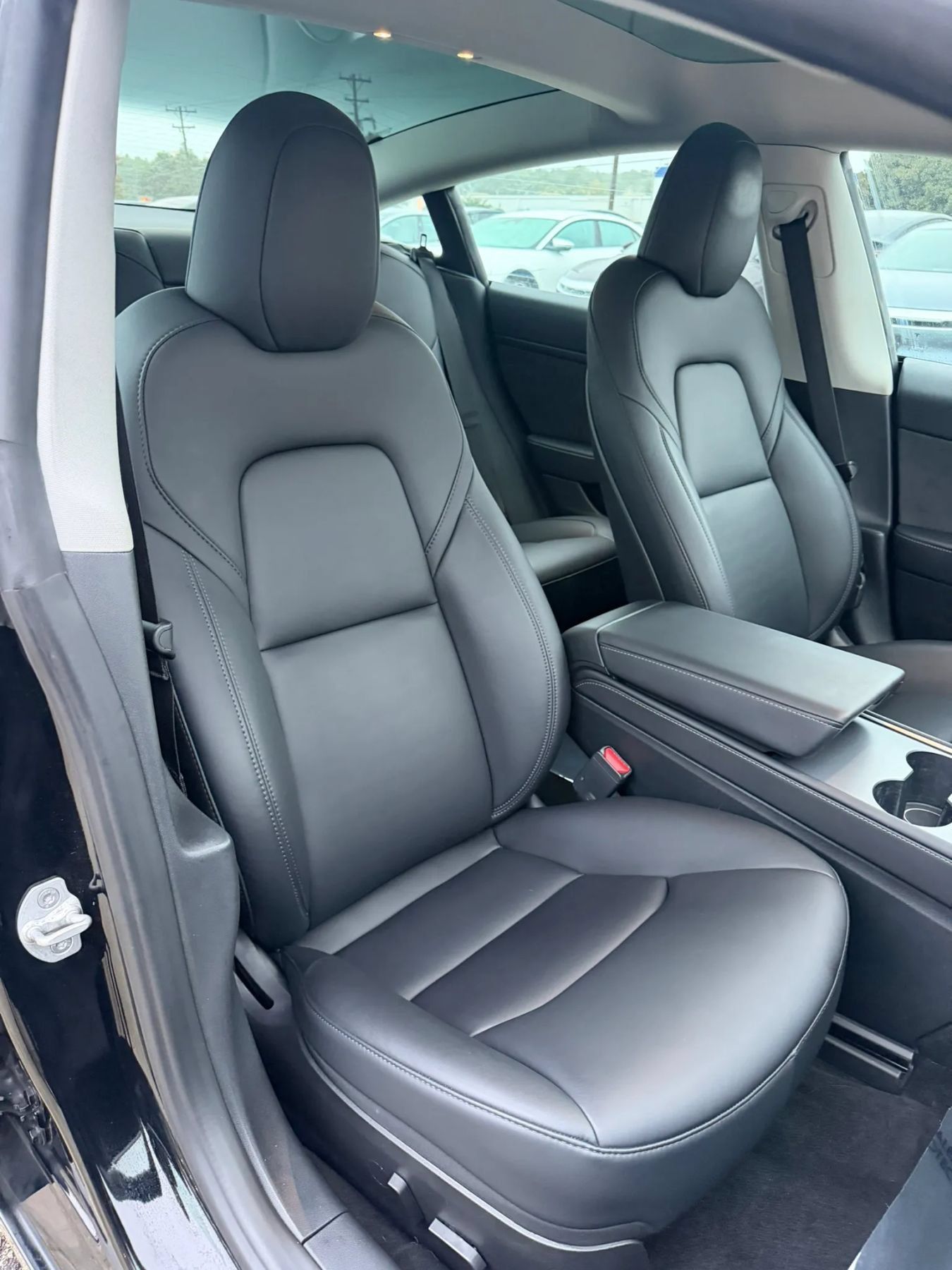 Used 2023 Tesla Model 3 Standard Range RWD image 13
