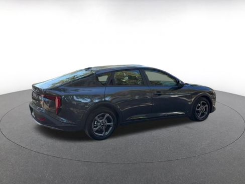 Used 2025 Kia K4 LXS image 14